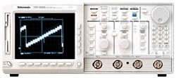 Tektronix TDS 620B Two-Channel Monochrome 500 MHz, 2.5 GS/s Digital Real-Time Oscilloscope (Standard, with two P6139A Probes) (Pre-Owned)
