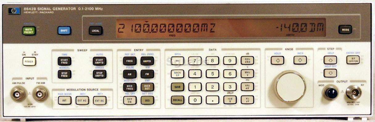 8642B Agilent RF Generator