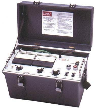 210400 Megger Insulation Tester