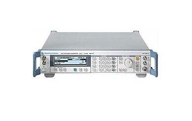 SML03 Rohde & Schwarz RF Generator Used