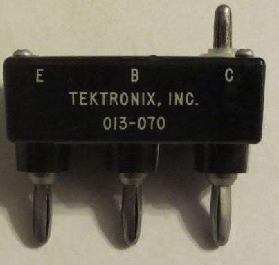 013-070 Tektronix Curve Tracer Used