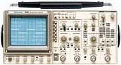 2246A Tektronix Analog Oscilloscope Used