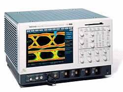 CSA7154 Tektronix Analyzer Used