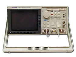 CTS710 Tektronix Communication Analyzer Used