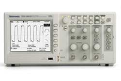 TDS1002B Tektronix Digital Oscilloscope