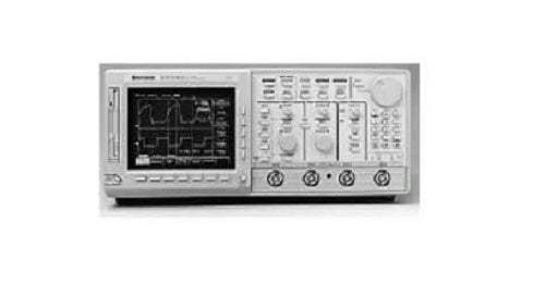 TDS520A Tektronix Digital Oscilloscope Used