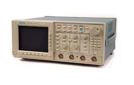 TDS540D Tektronix 500 MHz 4 Channel Digital Oscilloscope Used ...