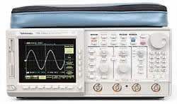 TDS724C Tektronix Digital Oscilloscope Used