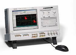 TLA5203 Tektronix Logic Analyzer - Logic - Analyzers