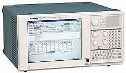 TLA714 Tektronix Logic Analyzer - Logic - Analyzers